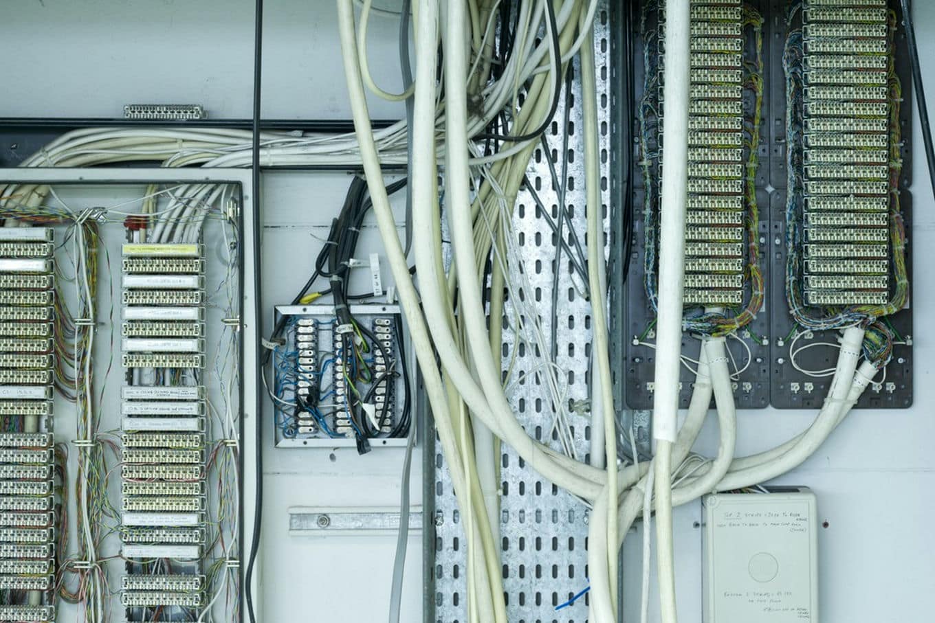 instalacja teletechniczna